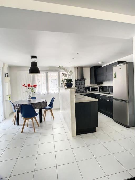 Grande Maison Cosy Terrasse Parking Gare 8 Pers Amiens Exterior foto
